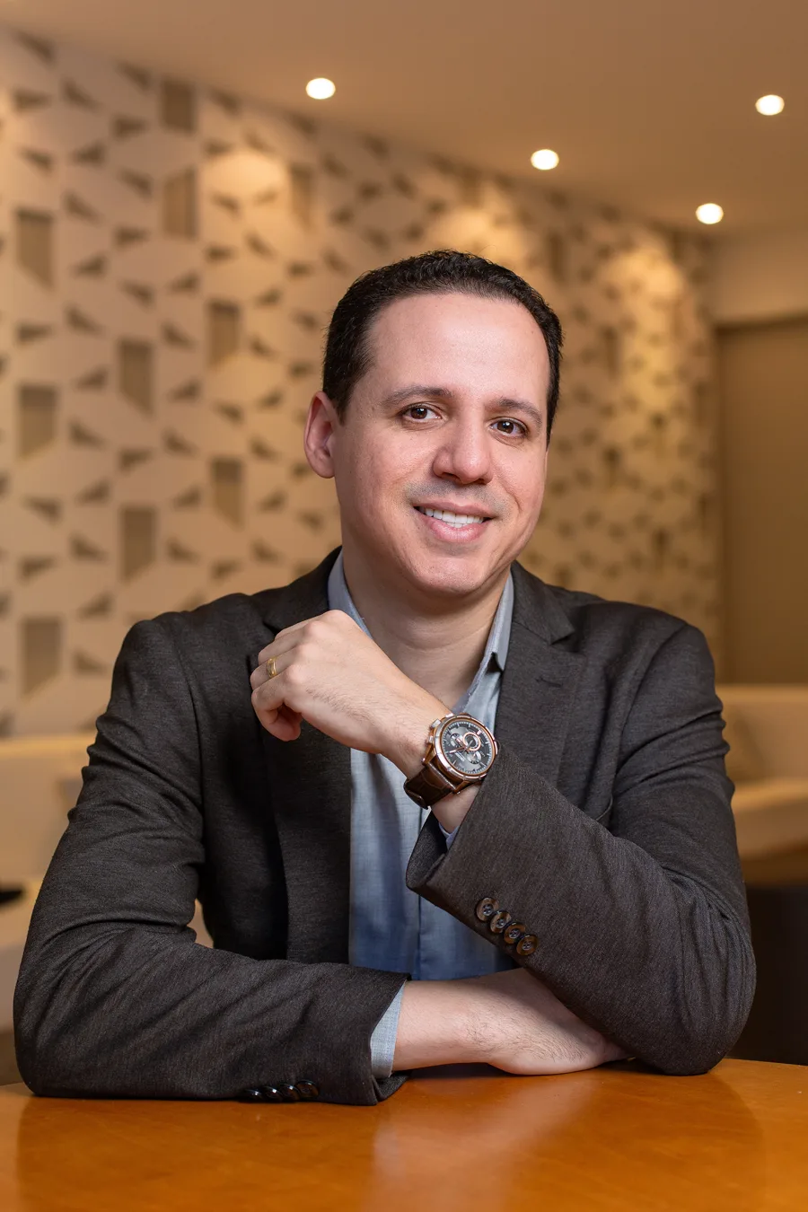 Dr. Yan Magalhães Moitinho, ortopedista de ombro e cotovelo